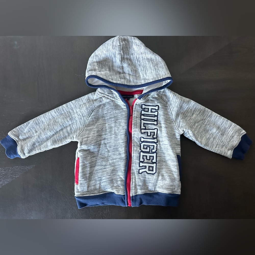 Kids Tommy Hilfiger sweater hooded jacket size 24M